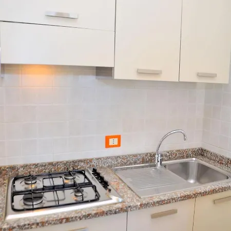 Appartamento Peaceful Flat With Big Balcony - Beahost *