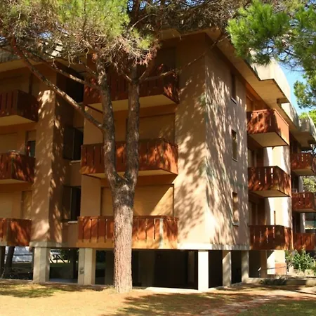 Appartamento Peaceful Flat With Big Balcony - Beahost